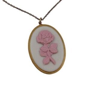 Vintage 79’ Mothers Day 24” Necklace Pendant Pink Rose Porcelain Franklin Mint